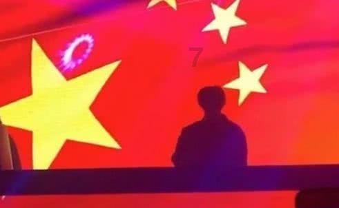 小红书怎么一键删除所有关注？游戏画面